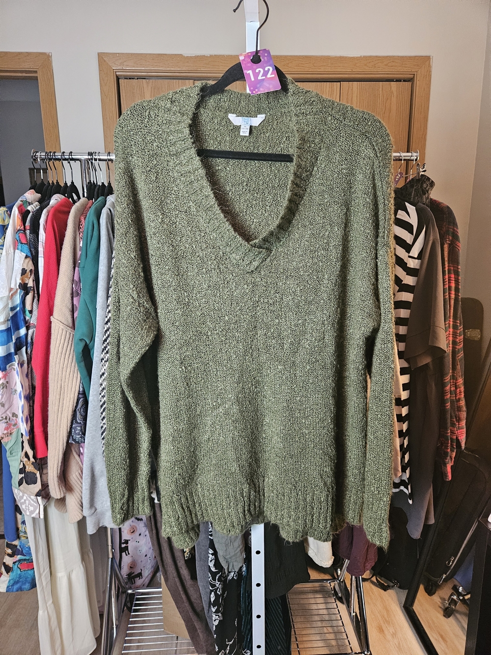 Time and Tru Olive Green V-Neck Pullover Sweater